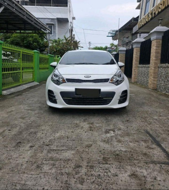 KIA Rio 1.4L Automatic 2015