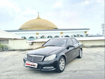 Mercedes-Benz C-Class C200 Automatic 2013