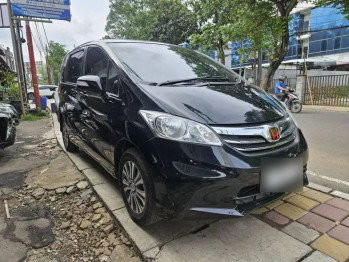Honda Freed 1.5L S Automatic 2014