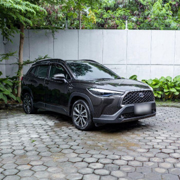 Toyota Corolla Cross 1.8L Hybrid AT Premium Colour Automatic 2021