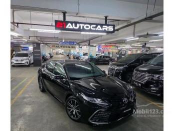 Toyota Camry 2.5L V Automatic 2022