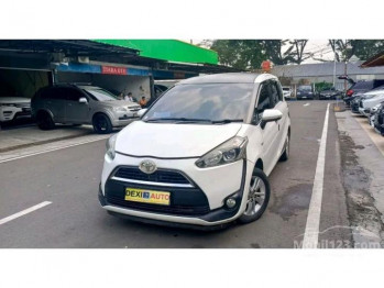Toyota Sienta 1.5L G Automatic 2018