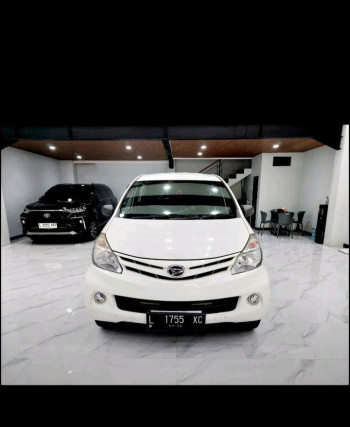 Daihatsu Xenia 1.3L X DLX Manual 2012