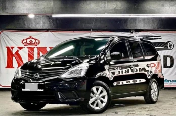 Nissan Grand Livina SV Automatic 2015