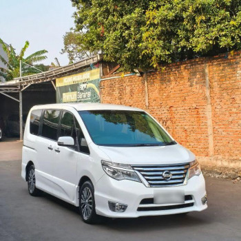 Nissan Serena 2.0L HWS Automatic 2016