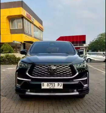 Toyota Innova 2.0L Q HV Modellista Zenix Automatic 2023