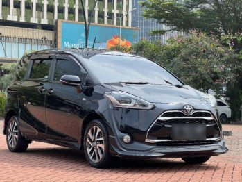 Toyota Sienta 1.5L Q Automatic 2016