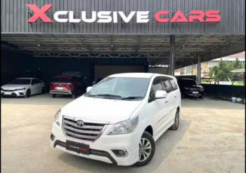Toyota Innova 2.0L V Bensin Automatic 2015