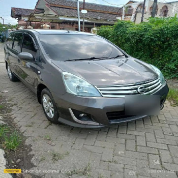 Nissan Grand Livina SV Manual 2013