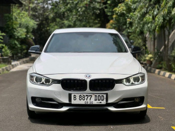 BMW Serie 3 E90 320i Automatic 2012