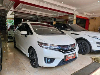 Honda Jazz 1.5L RS Automatic 2016