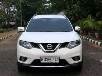 Nissan X-Trail 2.5L Automatic 2015