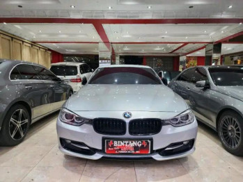 BMW Serie 3 F30 320i Sport Automatic 2013