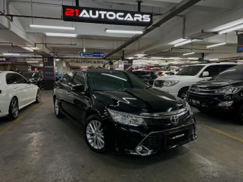 Toyota Camry 2.5L V Automatic 2016