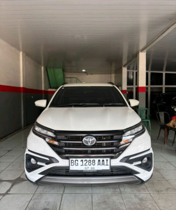 Toyota Rush 1.5L GR Sport Manual 2023