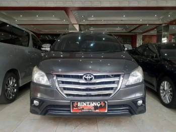 Toyota Innova 2.0L G Bensin Manual 2015