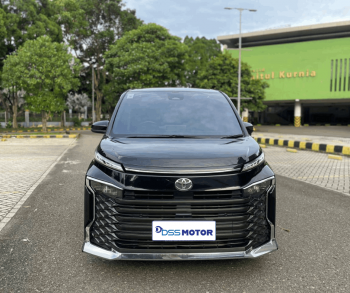 TOYOTA VOXY 2.0 AUTOMATIC 2022