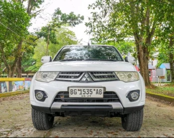Mitsubishi Pajero Sport 2.5L GLX 4x4 Manual 2013