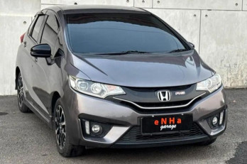 Honda Jazz 1.5L RS Automatic 2016