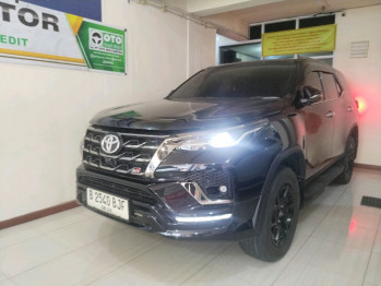 Toyota Fortuner 2.8L VRZ 4x2 Diesel Automatic 2023