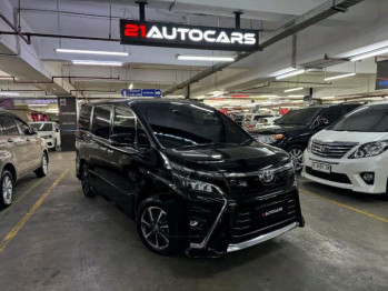 Toyota Voxy 2.0L Automatic 2019
