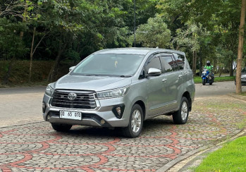 Toyota Innova 2.4L G Diesel Manual 2018