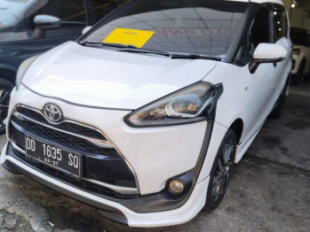 Toyota Sienta 1.5L Q Automatic 2017