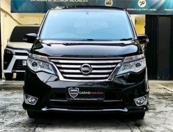 Nissan Serena 2.0L HWS Automatic 2015