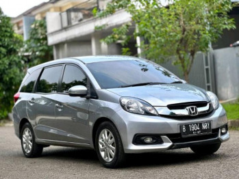 Honda Mobilio 1.5L E Automatic 2016