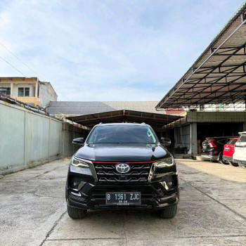Toyota Fortuner 2.4L VRZ TRD Diesel Automatic 2021