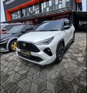 Toyota Yaris Cross 1.5 S CVT GR Parts Aero Package Automatic 2024