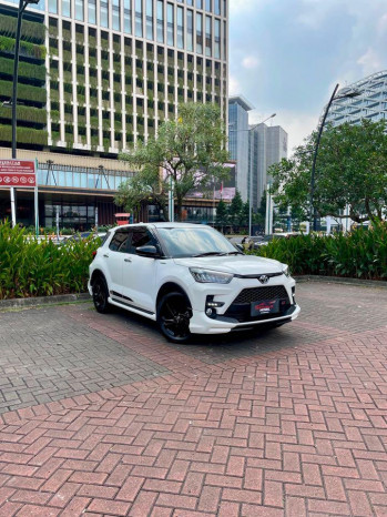 Toyota Raize 1.0L GR Sport TT Automatic 2023
