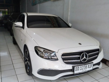 Mercedes-Benz E-Class E300 Automatic 2019