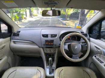 Suzuki Ertiga 1.5L GL Automatic 2015