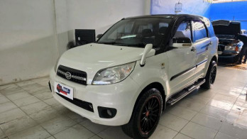 Daihatsu Terios 1.5L TS Manual 2014