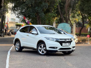 Honda HR-V 1.5L E Automatic 2015