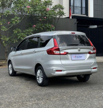 Suzuki Ertiga 1.5L GL Manual 2022