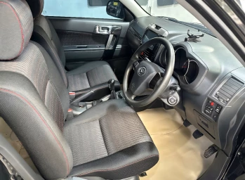 DAIHATSU TERIOS 1.5L R MT 2017