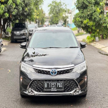 Toyota Camry 2.5L Hybrid Automatic 2017