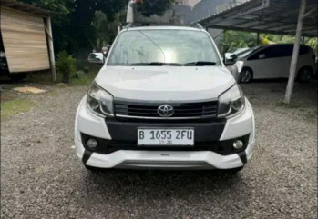 Toyota Rush 1.5L TRD  Automatic 2015