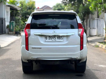 Mitsubishi Pajero Sport 2.5L Exceed Automatic 2018