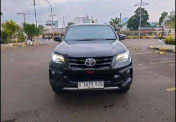 Toyota Fortuner 2.4L VRZ TRD Diesel Automatic 2018