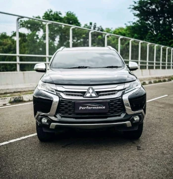 Mitsubishi Pajero Sport 2.4L Dakar 4x2 Automatic 2016