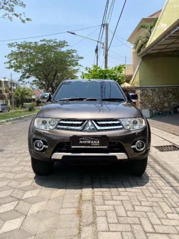 Mitsubishi Pajero Sport 2.4L Dakar 4x2 Automatic 2014