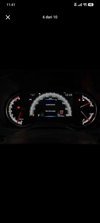 Toyota Voxy 2.0L Automatic 2023