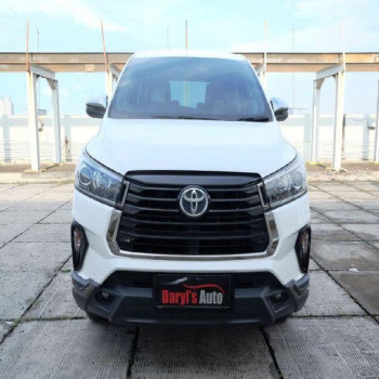 Toyota Innova 2.0L Q Venturer Bensin Automatic 2022