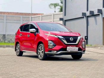 Nissan Grand Livina 1.5L VL Automatic 2019