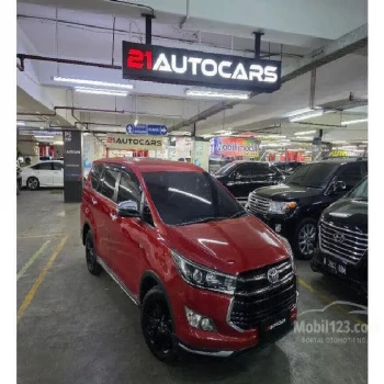 Toyota Innova 2.0L Q Venturer Bensin Automatic 2020