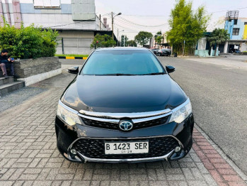 Toyota Camry 2.5L V Automatic 2014