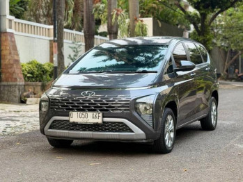 Hyundai Stargazer 1.5L Trend AT Capt. Seat Automatic 2022